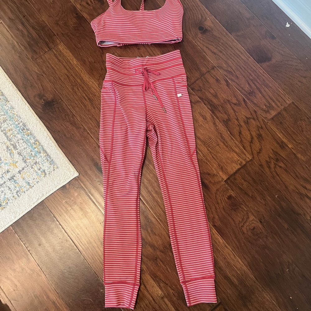 HALARA Red Striped matching Activewear Set Brand New! XS